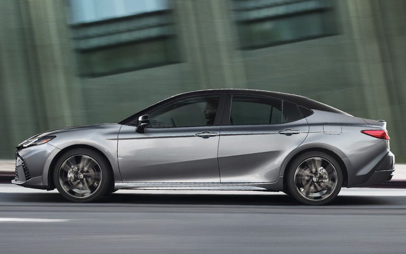 Toyota Camry 2024 โฉมใหม่ คาดราคาไม่ต่างเดิม มีอะไรใหม่ที่น่าสนใจบ้าง