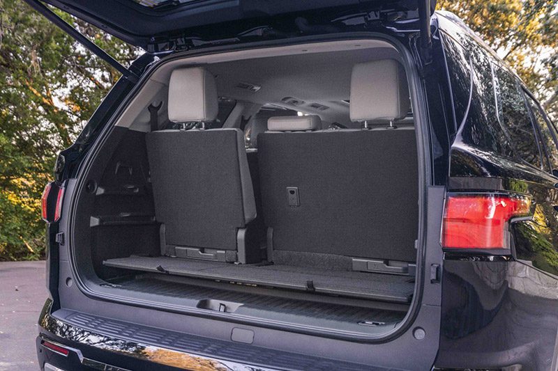 Toyota Sequoia 2023 ลุคใหม่อย่างเฟิร์ม ไม่มี V8 แต่ทรงพลังมาก Toyota Sequoia 2023 ลุคใหม่อย่างเฟิร์ม ไม่มี V8 แต่ทรงพลังมาก