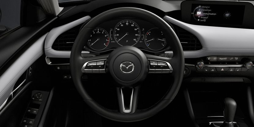 NEW MAZDA3 2019 2020 vs NEW TOYOTA COROLLA ALTIS 2019 2020 เทียบรุ่นท้อป อะไรดีกว่า ?