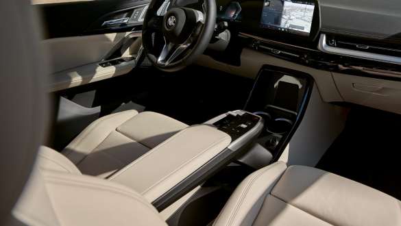BMW X1 2025 ราคา สเปก และรีวิวครอสโอเวอร์หรูที่คุ้มค่า