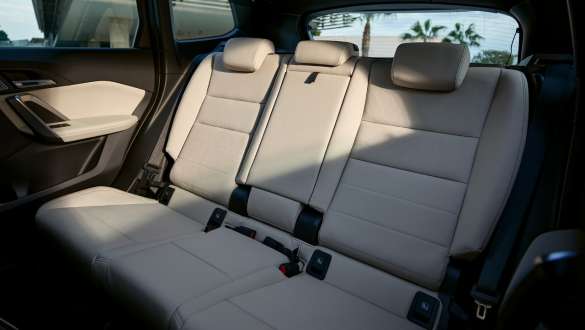 BMW X1 2025 ราคา สเปก และรีวิวครอสโอเวอร์หรูที่คุ้มค่า
