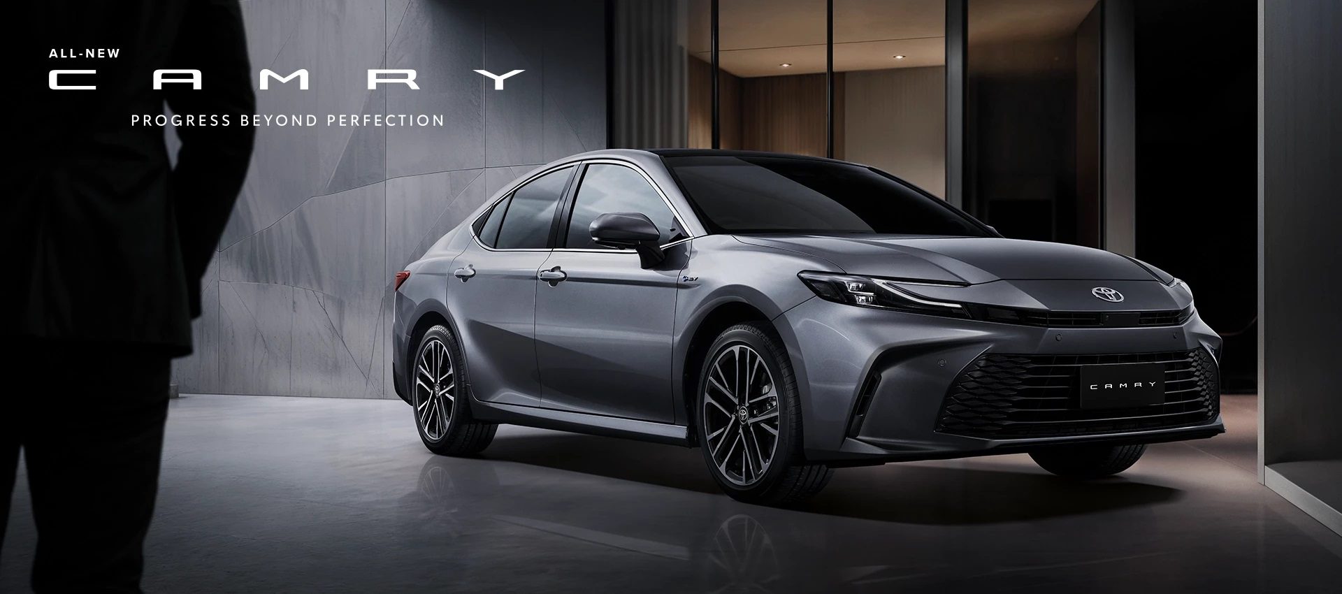 TOYOTA CAMRY 2025 ราคา ทุกรุ่น และตารางผ่อน