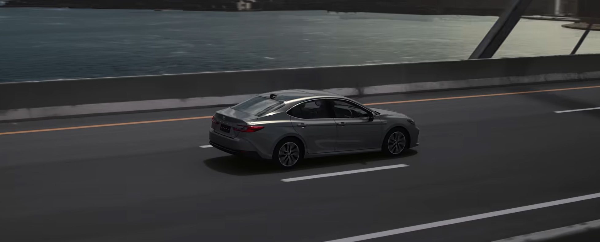 TOYOTA CAMRY 2025 ราคา ทุกรุ่น และตารางผ่อน