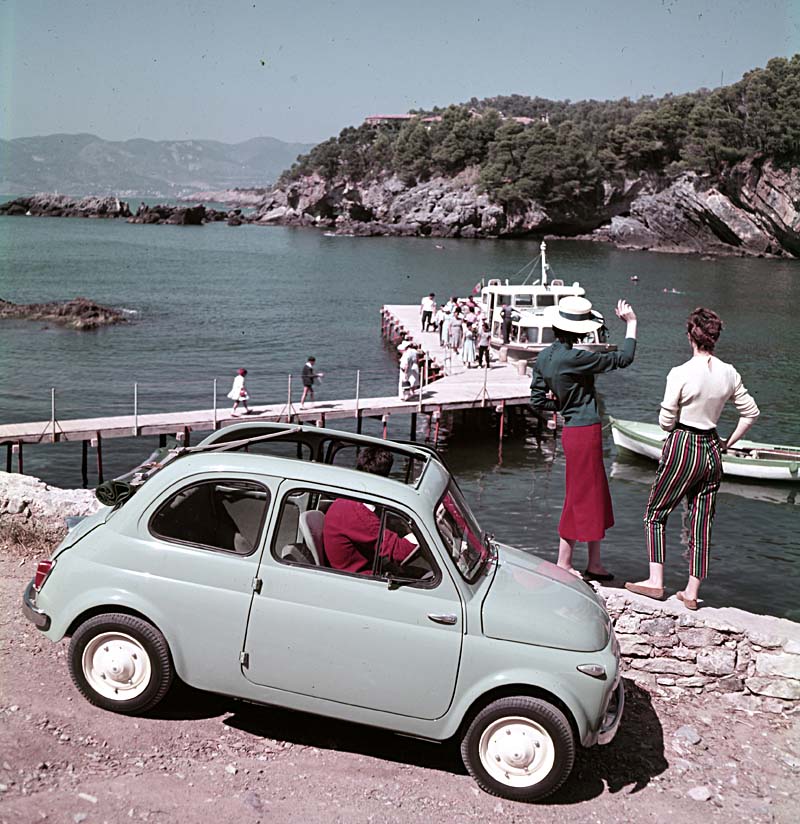 Fiat Topolino Fiat Topolino รถยนต์ไฟฟ้าคนเมืองยุคใหม่ แรงบันดาลใจจากอดีต