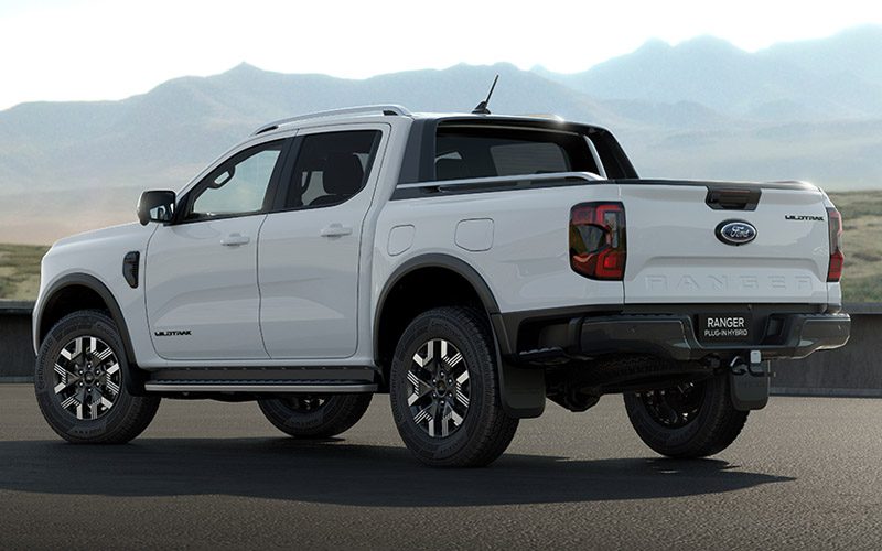 Ford Ranger PHEV เผยโฉม เตรียมทำตลาดต้นปี 2025