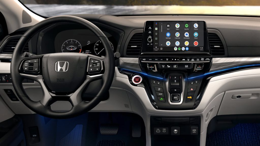 Honda Odyssey 2025 รถครอบครัวสเปคแน่น ราคาดี สะดวกสบาย
