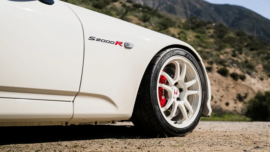 Honda S2000 รถสปอร์ตเปิดประทุนคลาสสิก ขับสนุก เหนือกาลเวลา
