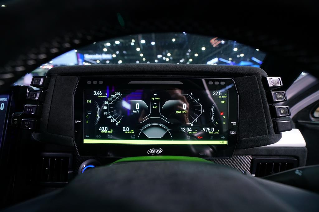 Isuzu Dragonmax รถต้นแบบ Restomod ย้อนตำนาน “มังกรทอง”