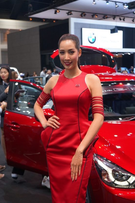 พาชมพริตตี้ Motor Expo 2018
