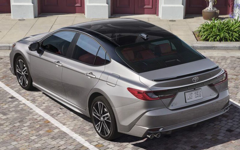 Toyota Camry 2024 โฉมใหม่ คาดราคาไม่ต่างเดิม มีอะไรใหม่ที่น่าสนใจบ้าง