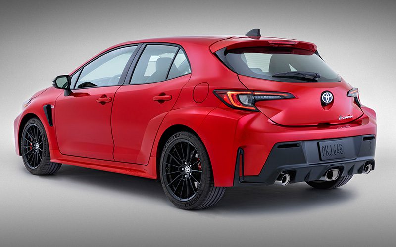 Toyota GR Corolla 2022 Toyota GR Corolla 2022 แรงสู้ตาย เครื่อง 3 สูบ 304 แรงม้า