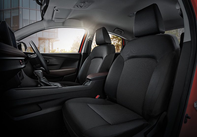Toyota Yaris Ativ 2024   2025 ราคา ตารางผ่อน เริ่มต้น 5,200 บาท