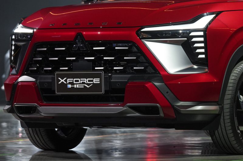 Mitsubishi Xforce 2025 ราคา ตารางผ่อน และเทคโนโลยีฟีเจอร์