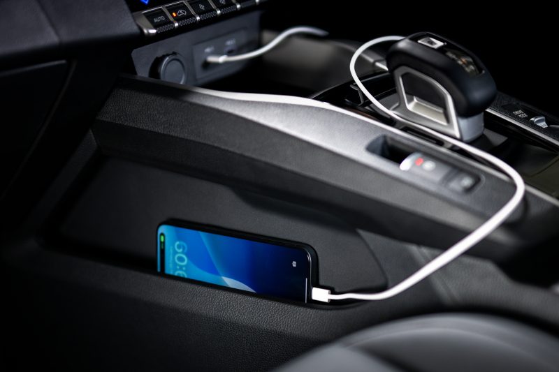 Mitsubishi Xforce 2025 ราคา ตารางผ่อน และเทคโนโลยีฟีเจอร์