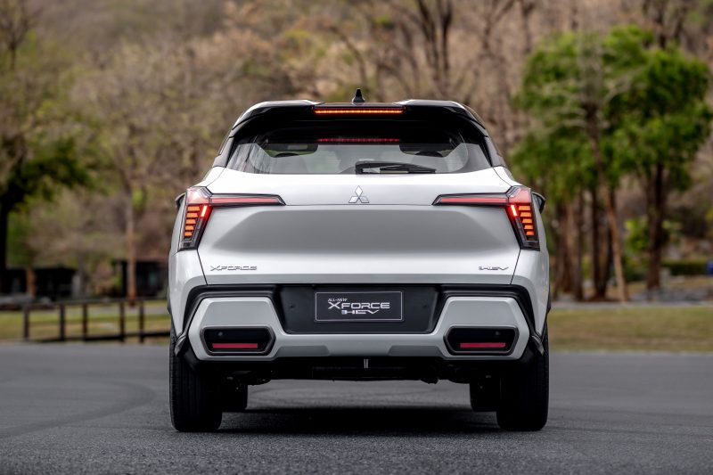 Mitsubishi Xforce 2025 ราคา ตารางผ่อน และเทคโนโลยีฟีเจอร์