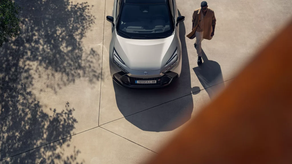Toyota CHR 2025 สปอร์ตครอสโอเวอร์แห่งอนาคตที่พัฒนาไปอีกขั้น