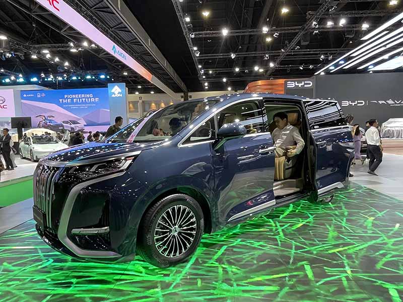 ยอดจอง Motor Show 2024 ยอดจอง Motor Show 2024 รวม 14 วัน รถไฮบริดแรงแบบเงียบ ๆ